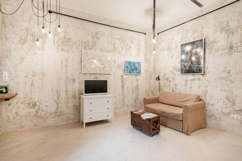 Ferienwohnung Little Corner At The Historic Jewish District With Ac Budapest Exterior foto